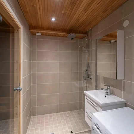 Teerenpesue A5 * Саариселькя